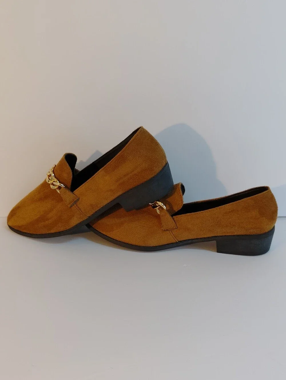 Men's Tan Suede Loafers with Gold Chain